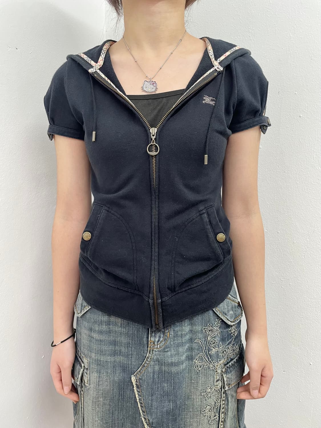 버버리 블루라벨 로고 하프 후드집업 상품이미지2