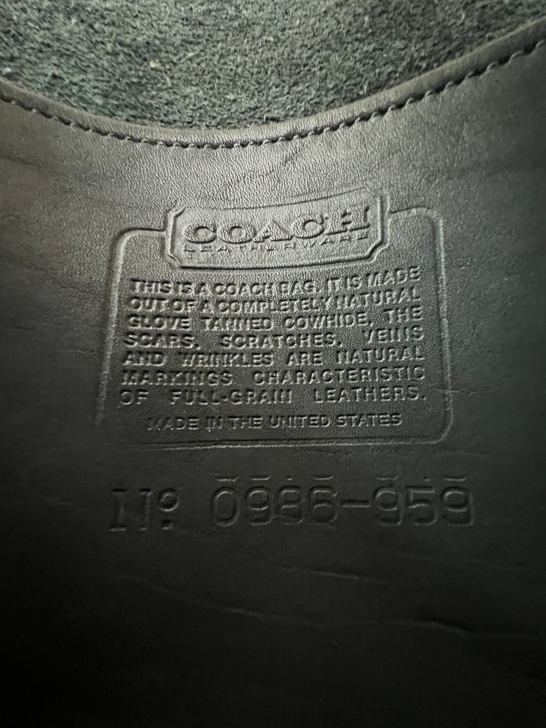 올드 코치 하프문 레더 크로스백 상품이미지5