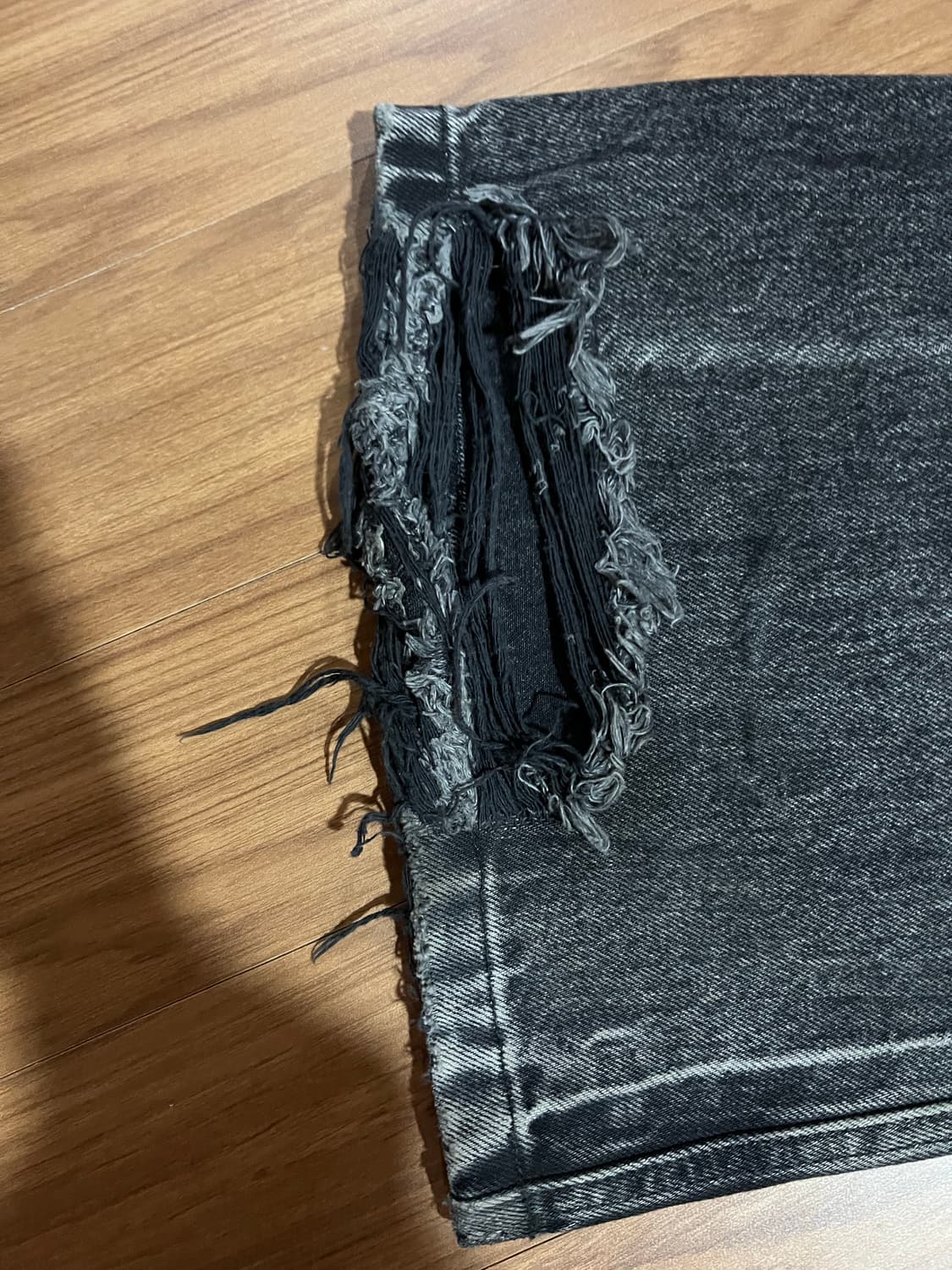 [S]발렌시아가 로스트테잎 플레어 데님 팬츠 상품이미지3