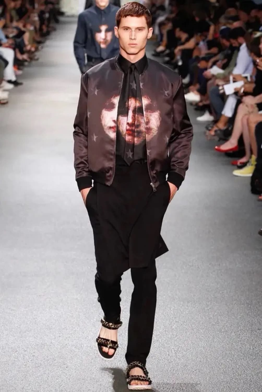 지방시 블루종 자켓 쇼극찬제품 원가 300만원 상품이미지2