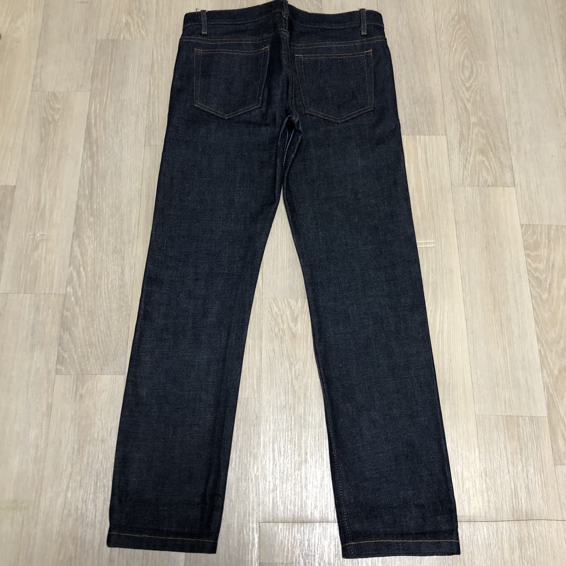 (28) 아페세 APC 쁘띠 스탠 슬림 스트레이트핏 셀비지 데님 상품이미지7