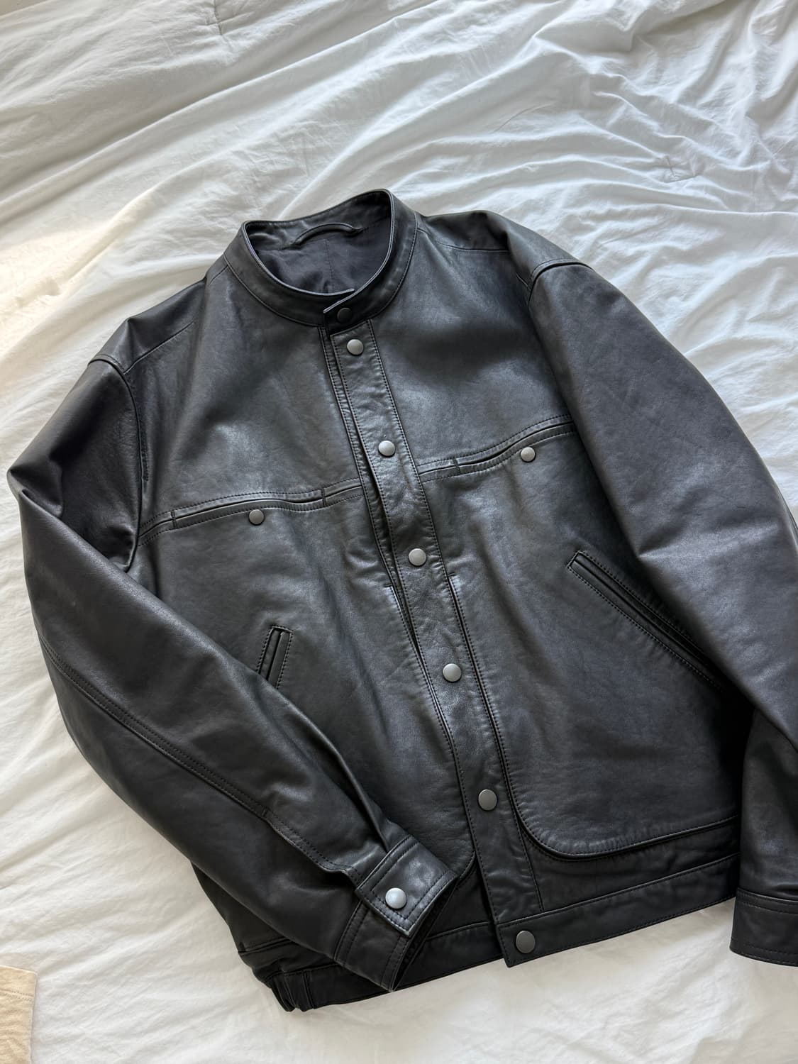 르메르 24시즌 레더 블루종 자켓  상품이미지3