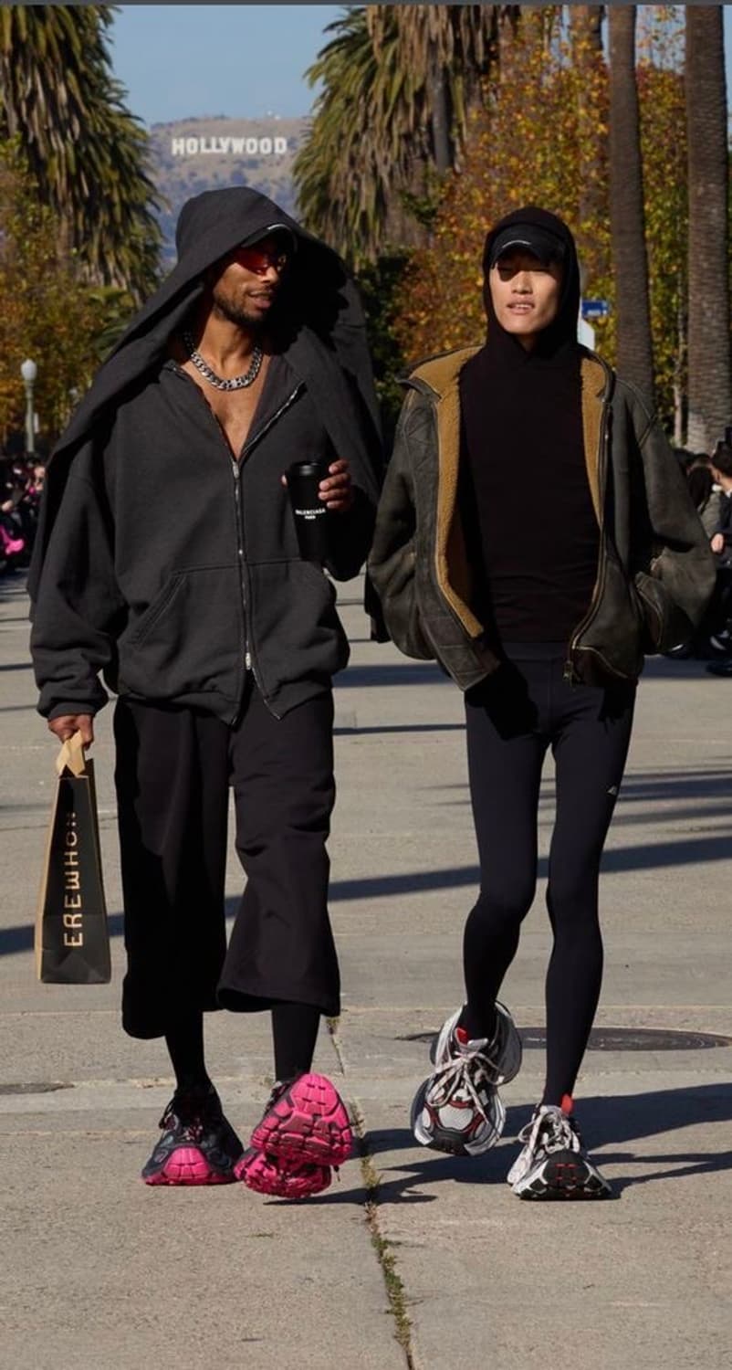 발렌시아가 10XL 그레이 레드 상품이미지10