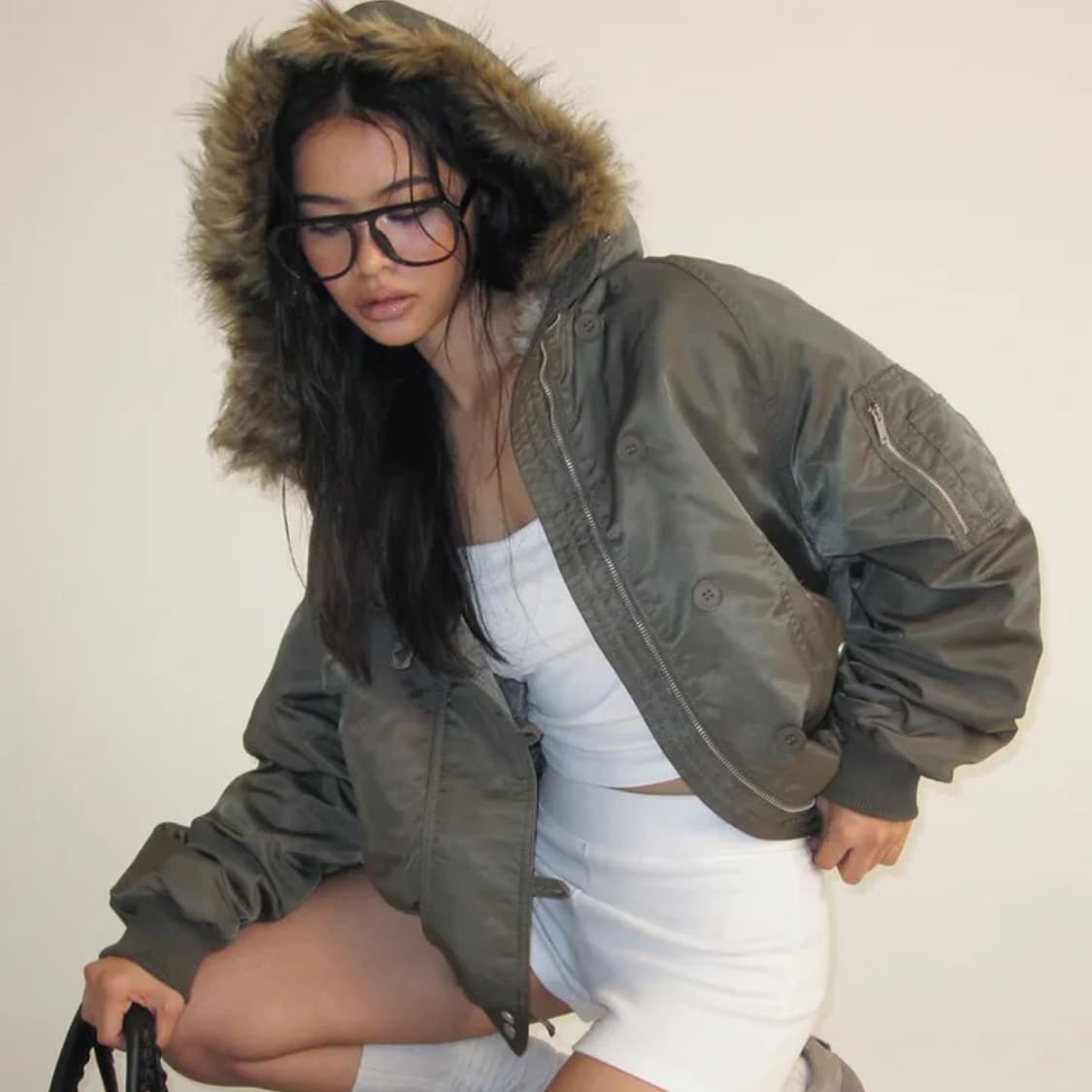 블랙업 누닐 퍼트리밍 후드 점퍼 상품이미지3