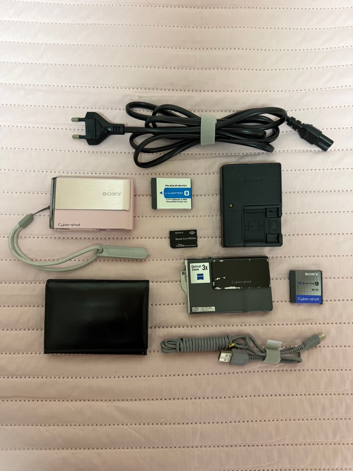 소니 사이버샷 t70 / t7 ⭐️2대 세트⭐️ 핑크 디카 디지털카메라 상품이미지1