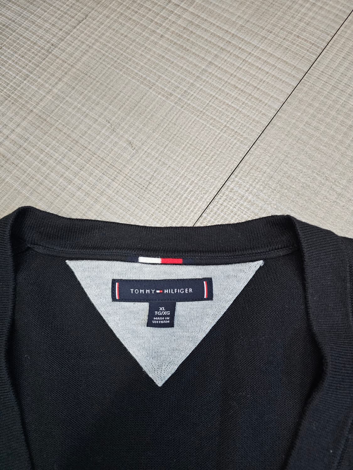 타미힐피거 블랙 가디건 한섬 정품 상품이미지4