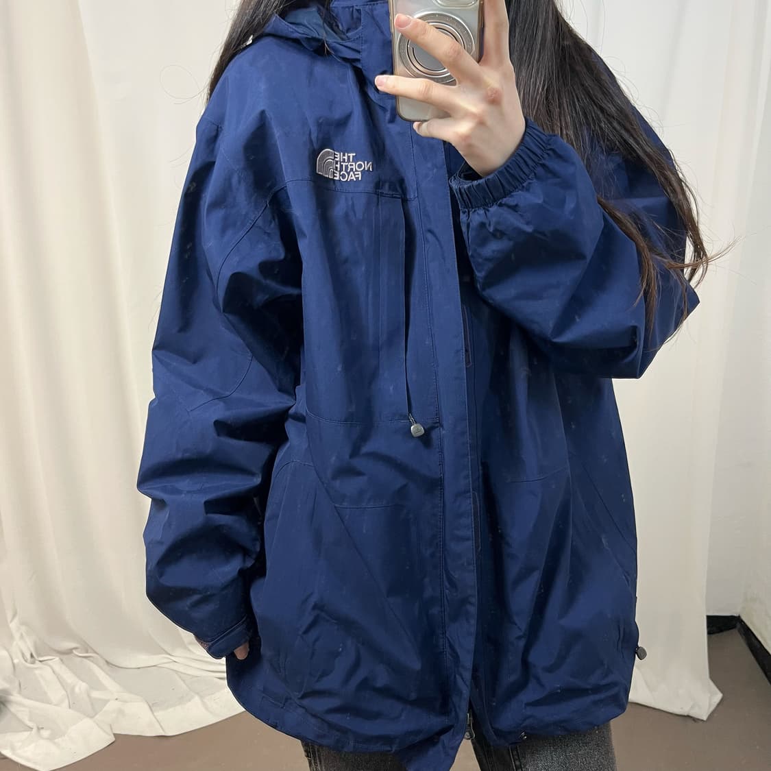 The North Face Navy Gore-Tex Windbreaker 상품이미지3