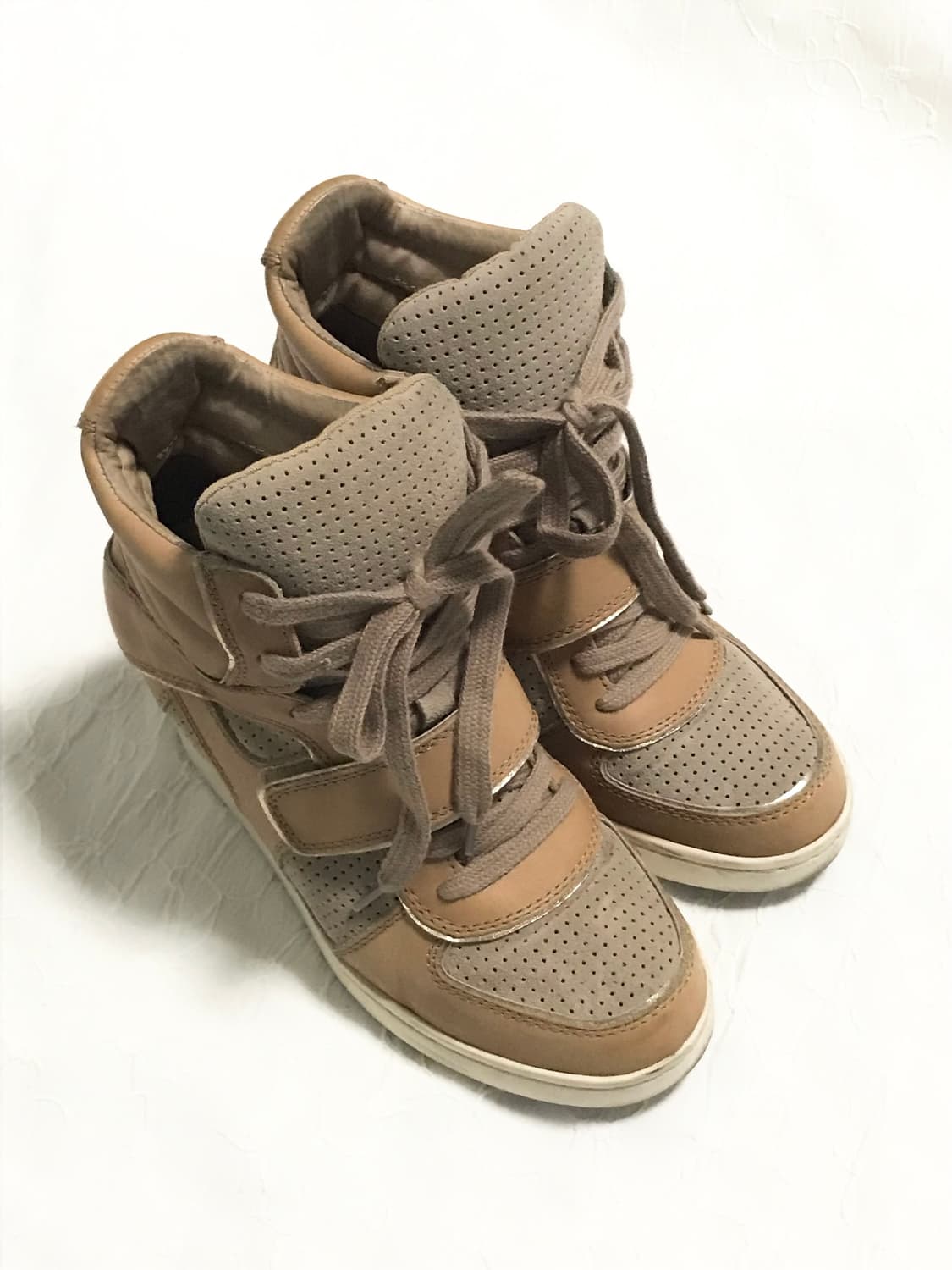 ❌sold❌ash 아쉬 하이탑 웨지힐 스니커즈 38 상품이미지1