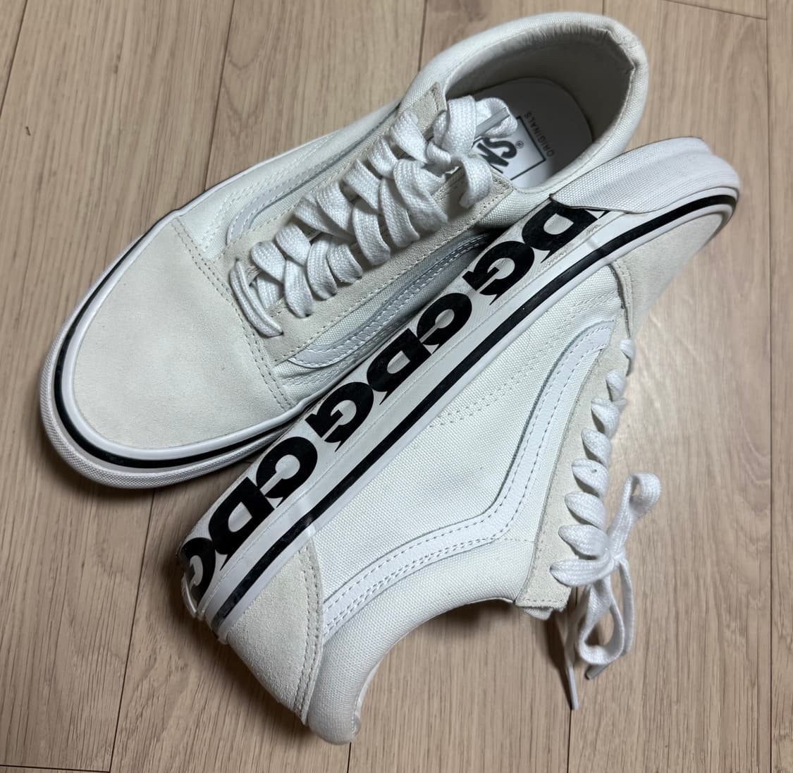 꼼데가르송 x 반스(CDG x Vans) 올드스쿨 화이트 270 상품이미지2