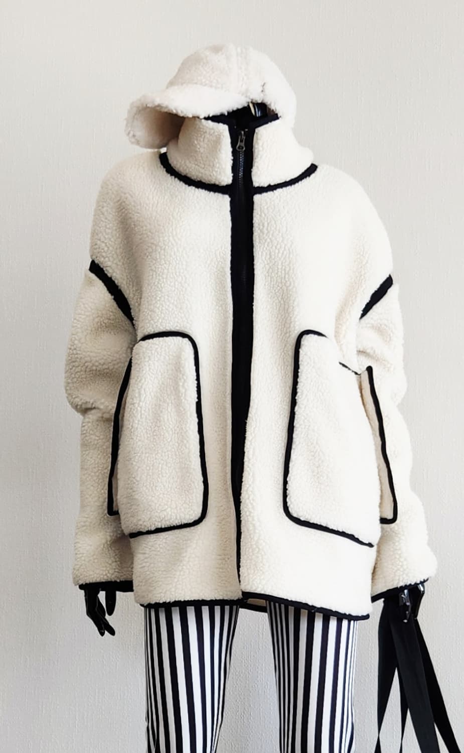 오버핏 뽀글이 점퍼  상품이미지1