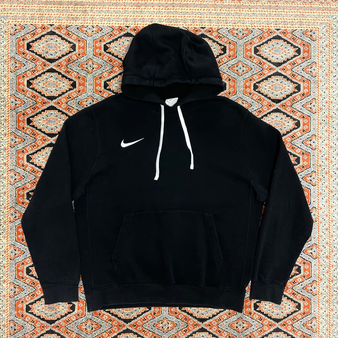 나이키 스우시로고 블랙 기모 후드티셔츠 남성M 상품이미지1