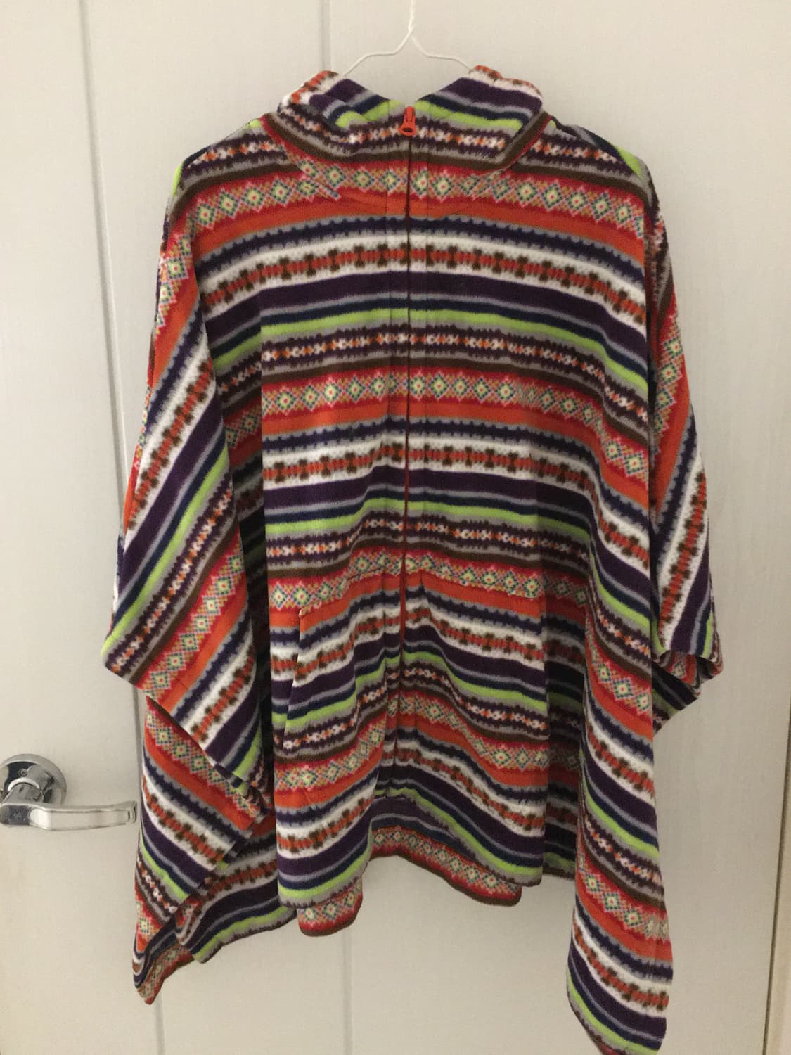 노르딕 패턴 판초  상품이미지2