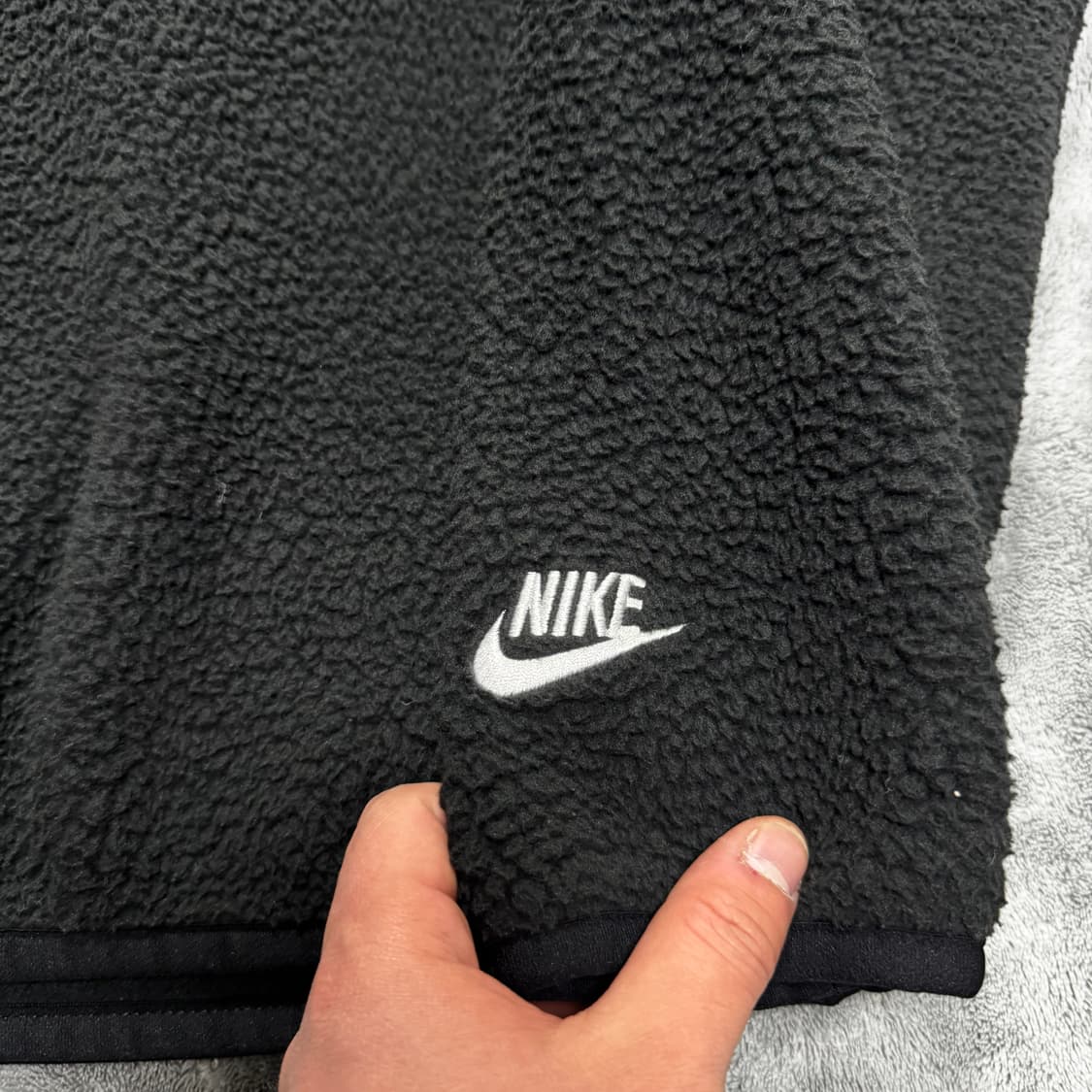 나이키 뽀글이 후리스 맨투맨 상품이미지3