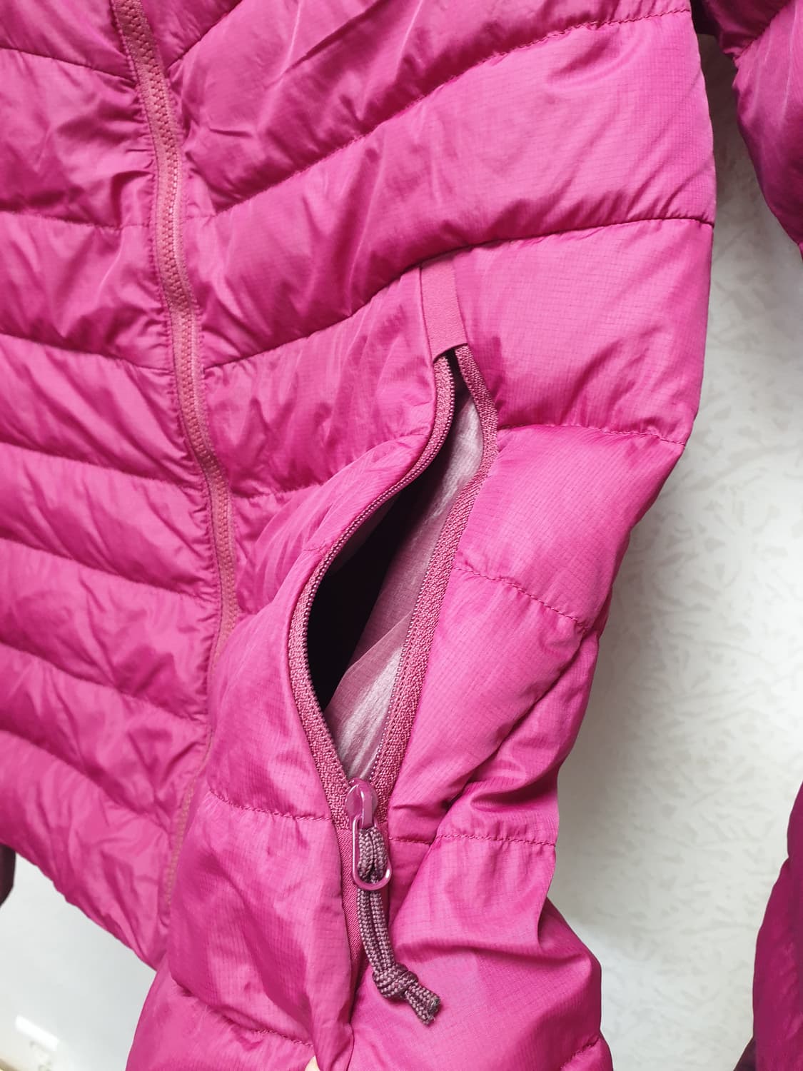 [s/55/정품] 아크테릭스 세륨ar 후디 경량패딩 상품이미지6