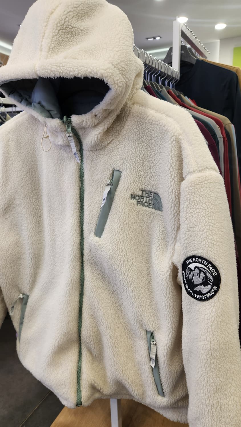 노스페이스 리버시블 후리스 뽀글이 양면 후드집업  L 상품이미지3