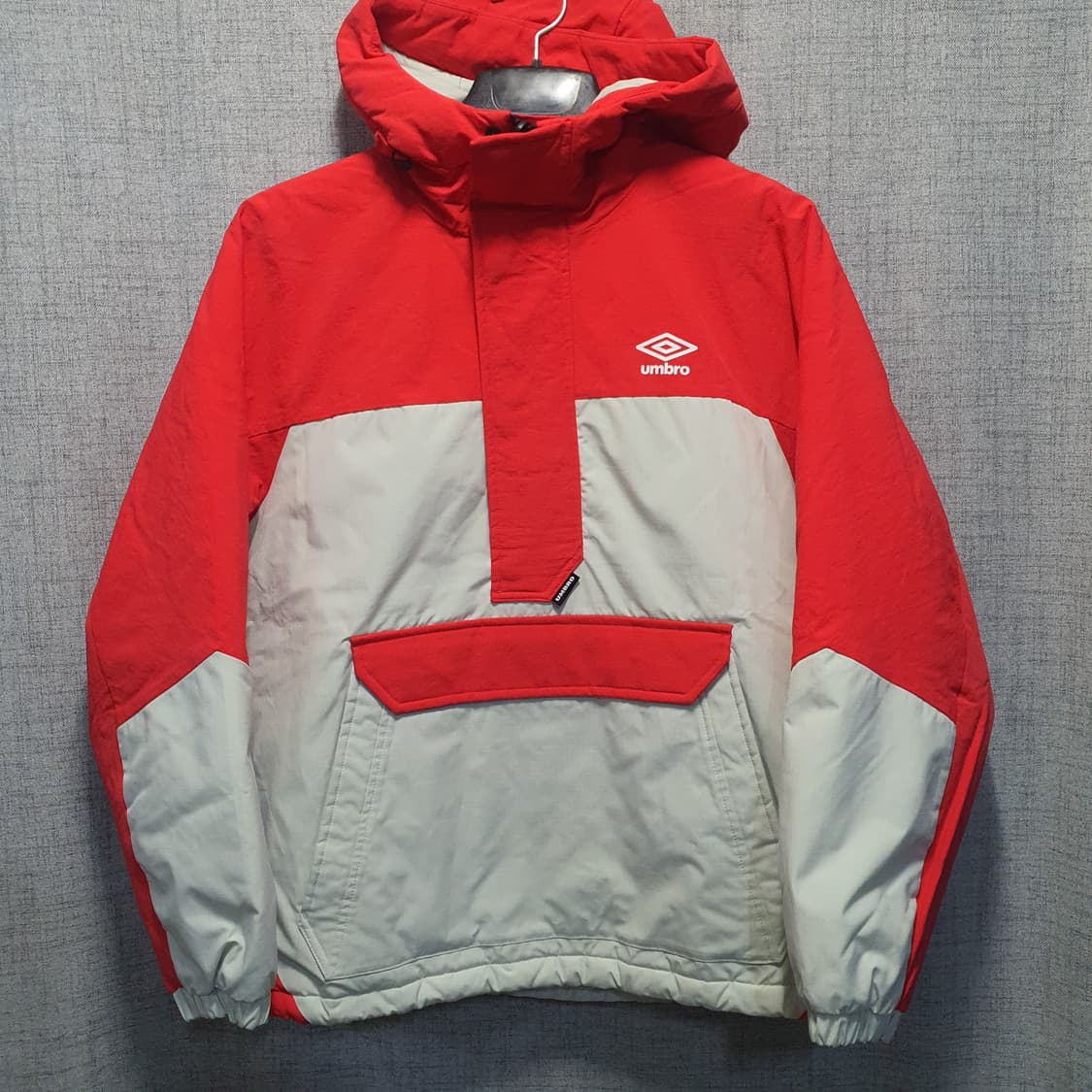 엄브로 아노락 후드 웜업 패딩  상품이미지1