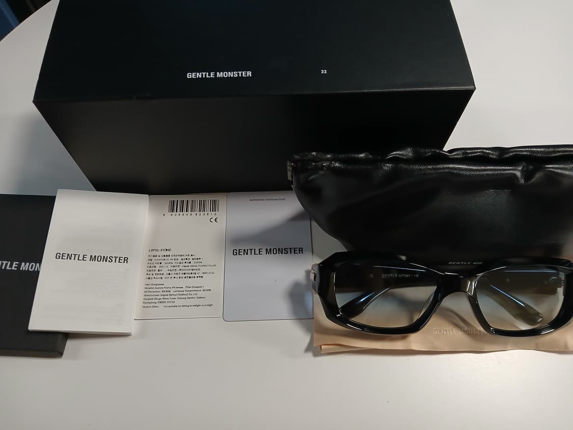 젠틀몬스터 로풀 loful 01 (bg) 풀박스 판매합니다 상품이미지3