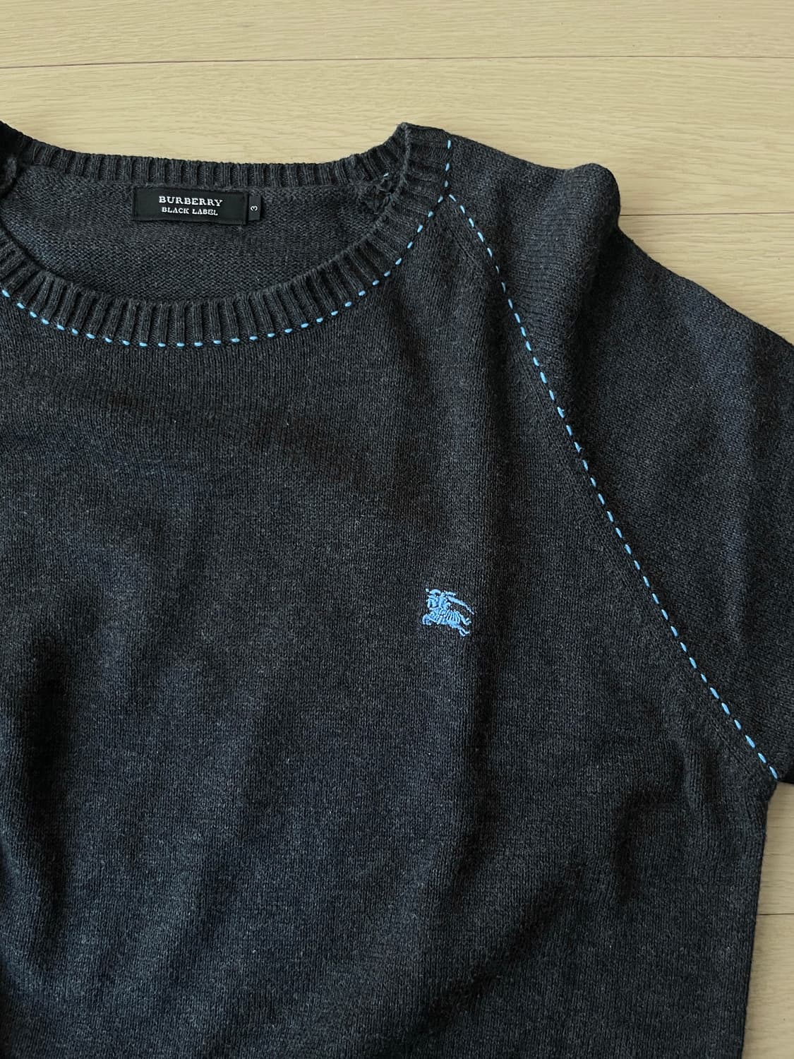 Burberry 버버리 블루 스티치 롱슬리브 상품이미지9