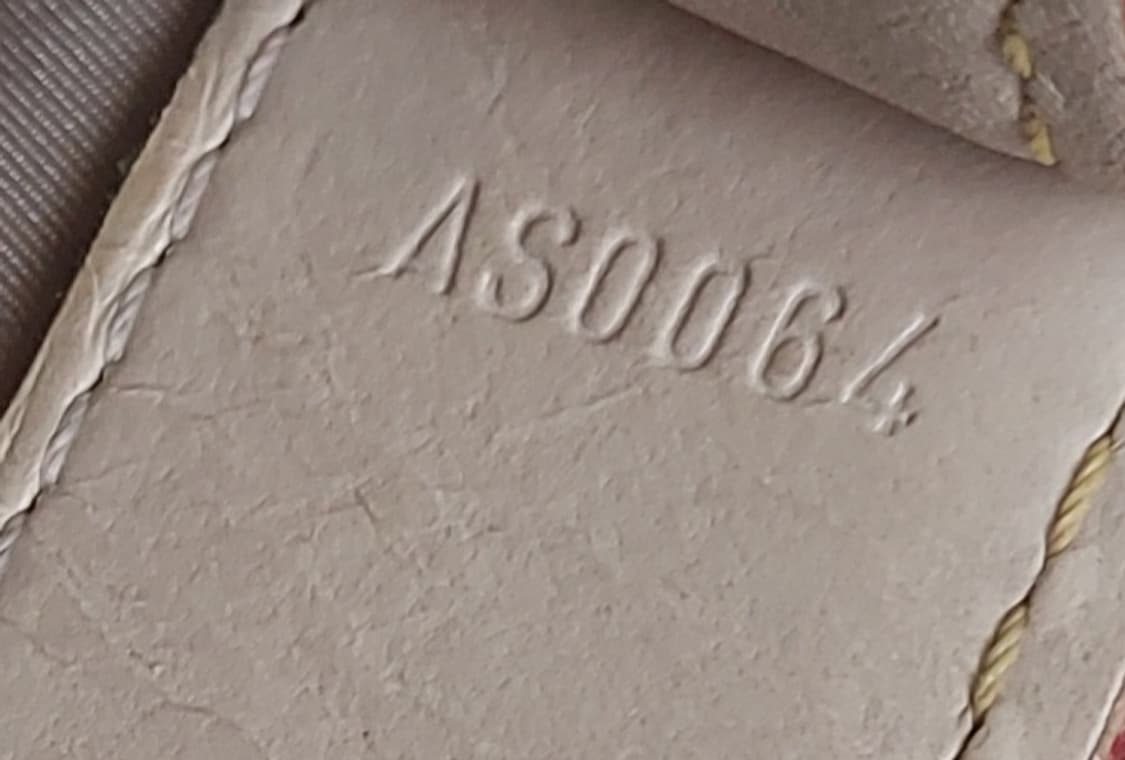 루이비통 수할리 르파블르 토트백 상품이미지10