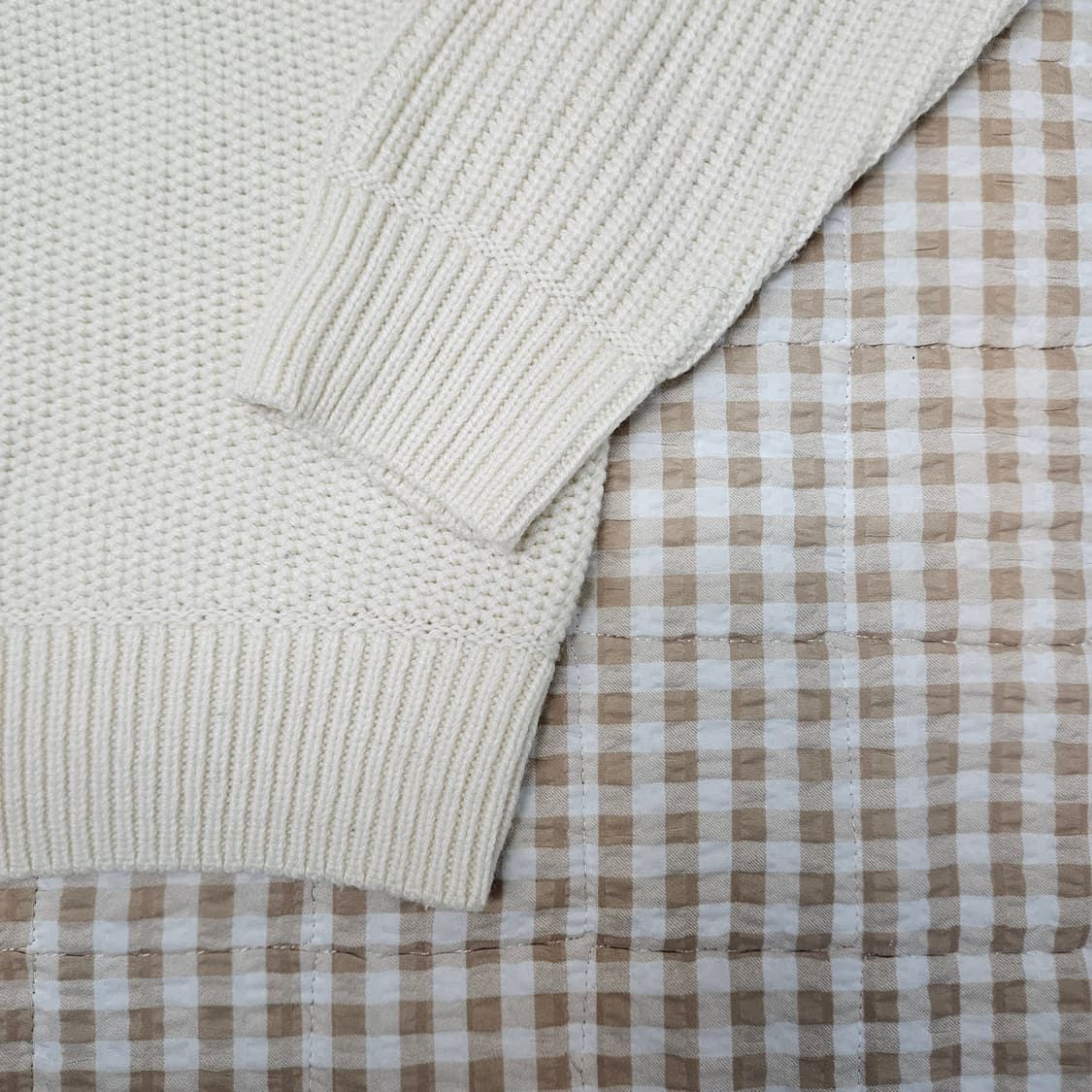 유니클로 터틀넥 니트 남자100 상품이미지4