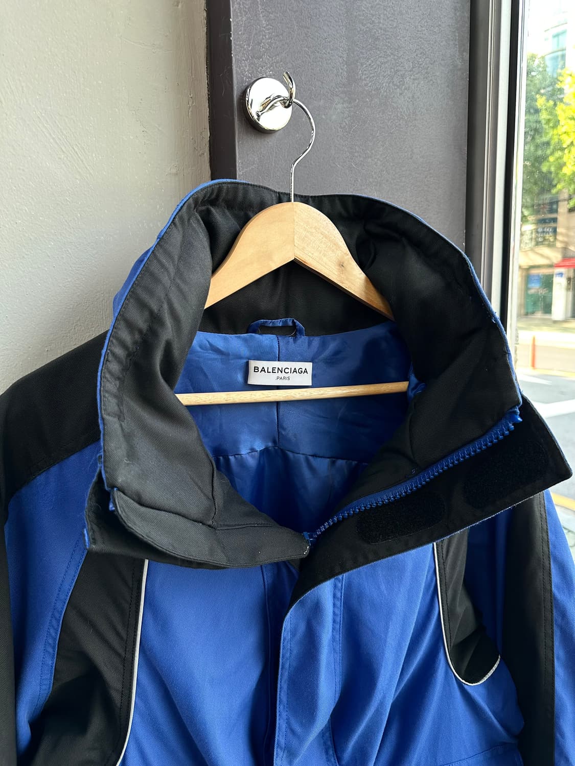 38/ 발렌시아가 16FW 스윙 쉘파카 상품이미지4