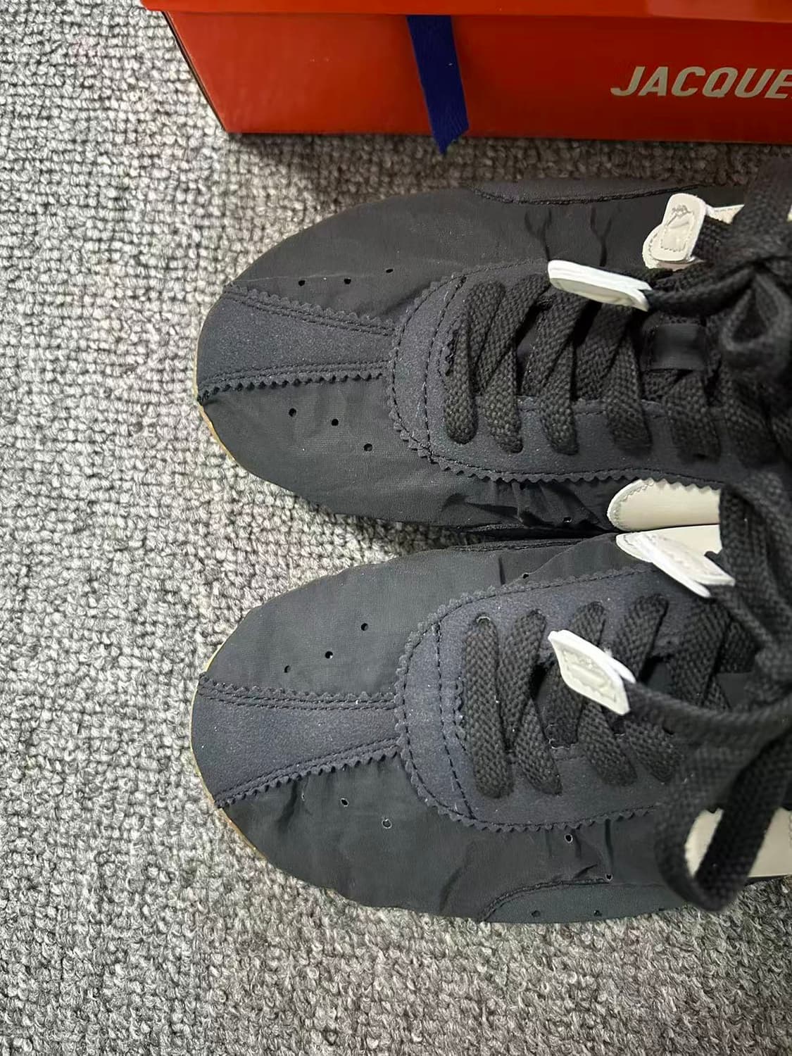 나이키 x 자크뮈스 문 슈 SP 오프 누아르 캐시미어 상품이미지2