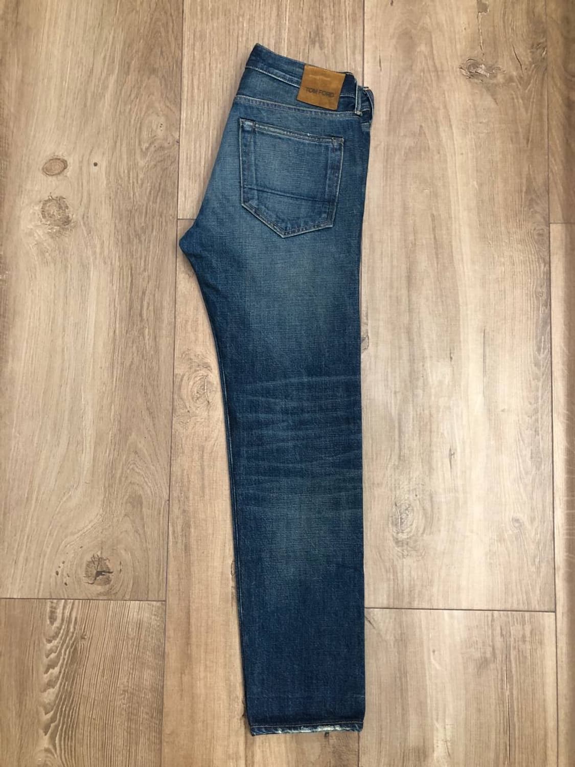 TOM FORD 톰 포드 레귤러 핏-셀비지 데님팬츠 상품이미지1