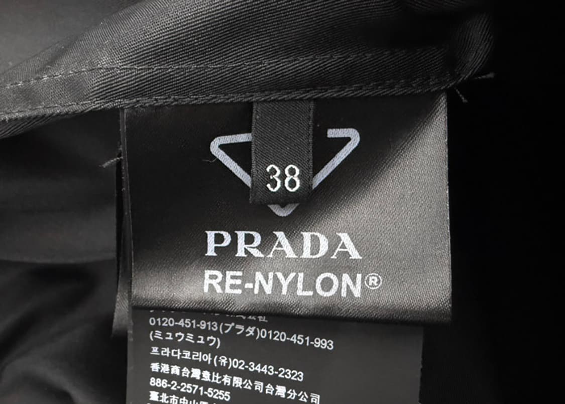 프라다 리나일론 파우치 반팔 셔츠 상품이미지8