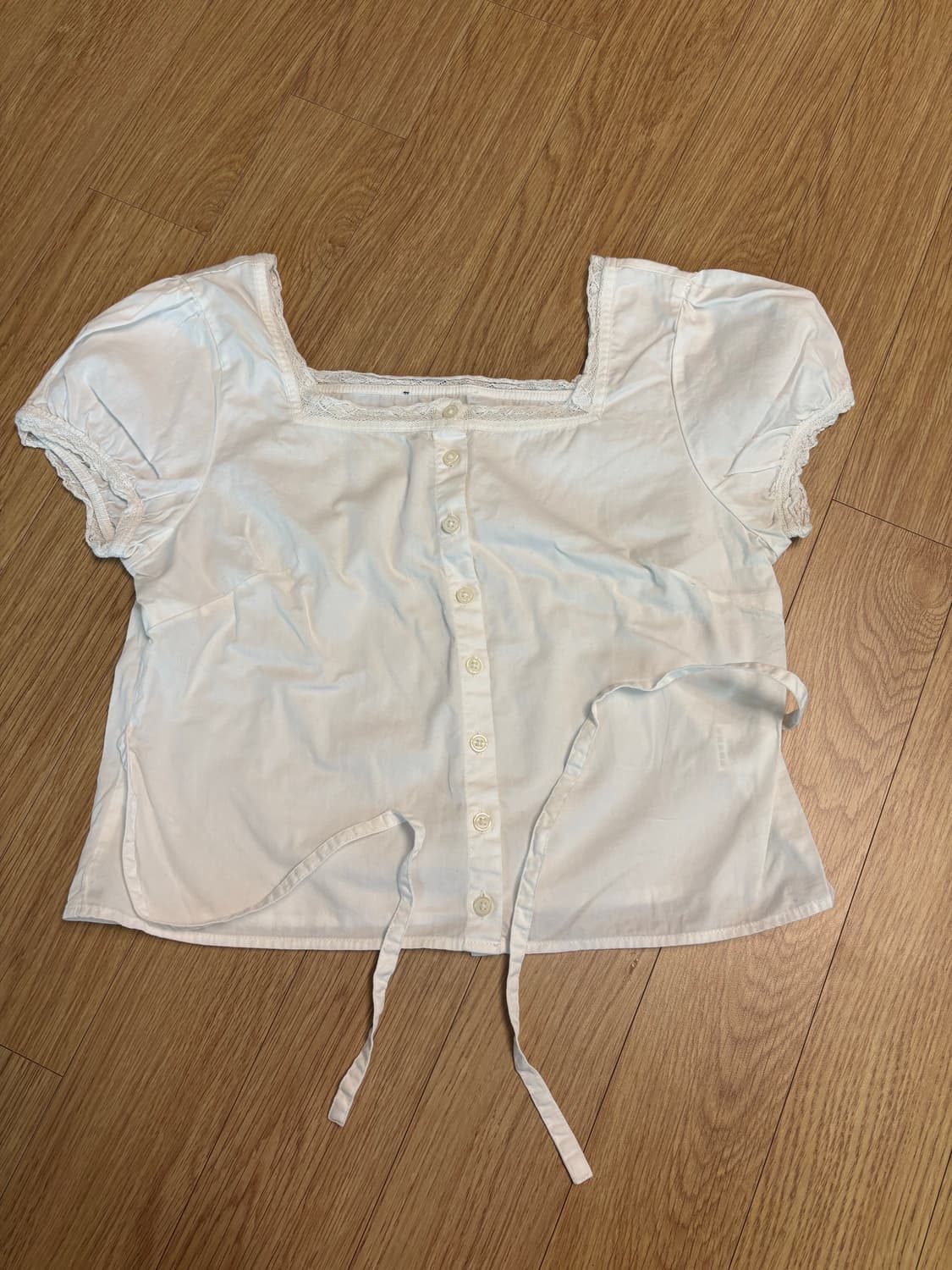 브랜디멜빌 레이스 퍼프 블라우스 상품이미지1