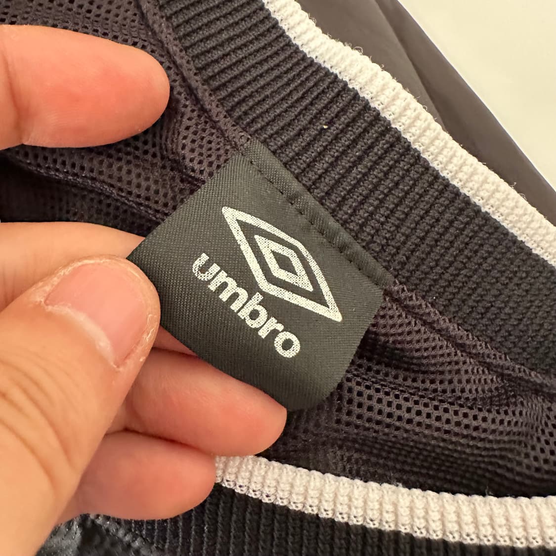 엄브로 umbro 로고 웜업 상품이미지5