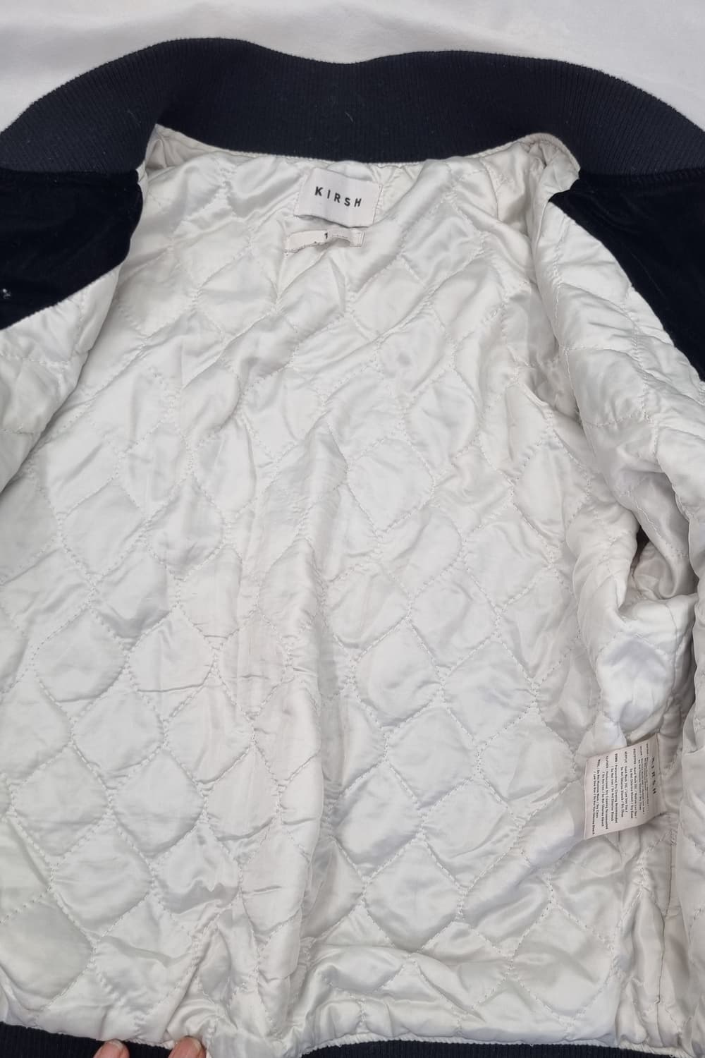 KIRSH(키르시) 벨벳 팬서 자수 스카잔 점퍼 상품이미지3