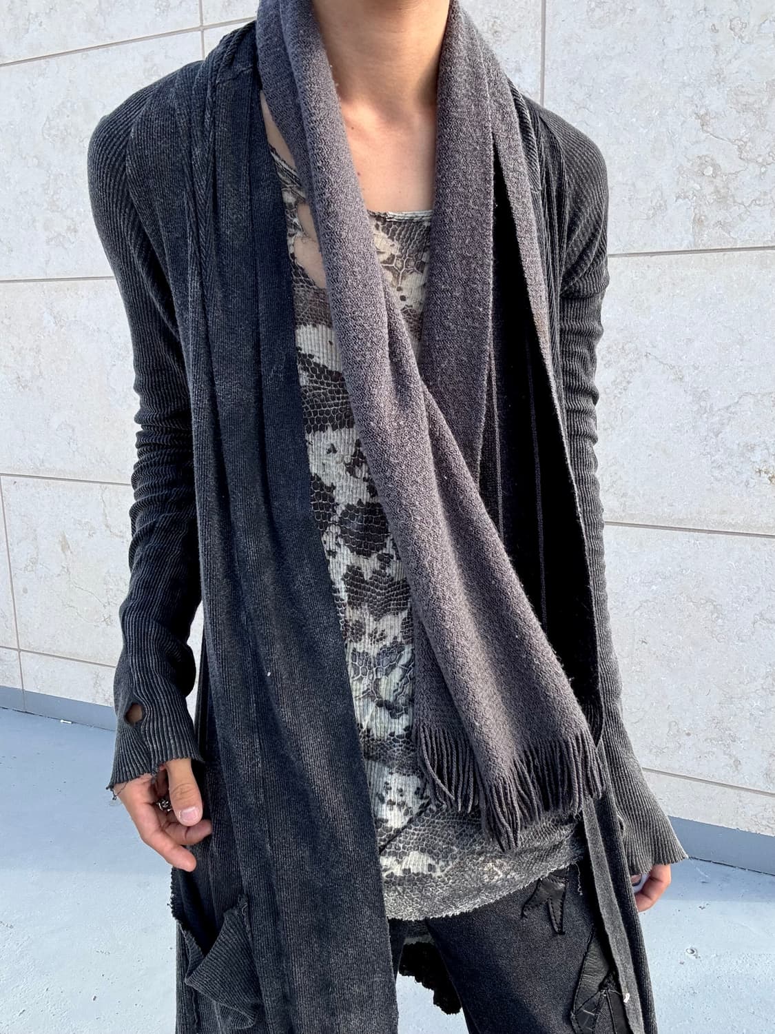 5. Grey scarf 2.2 상품이미지1