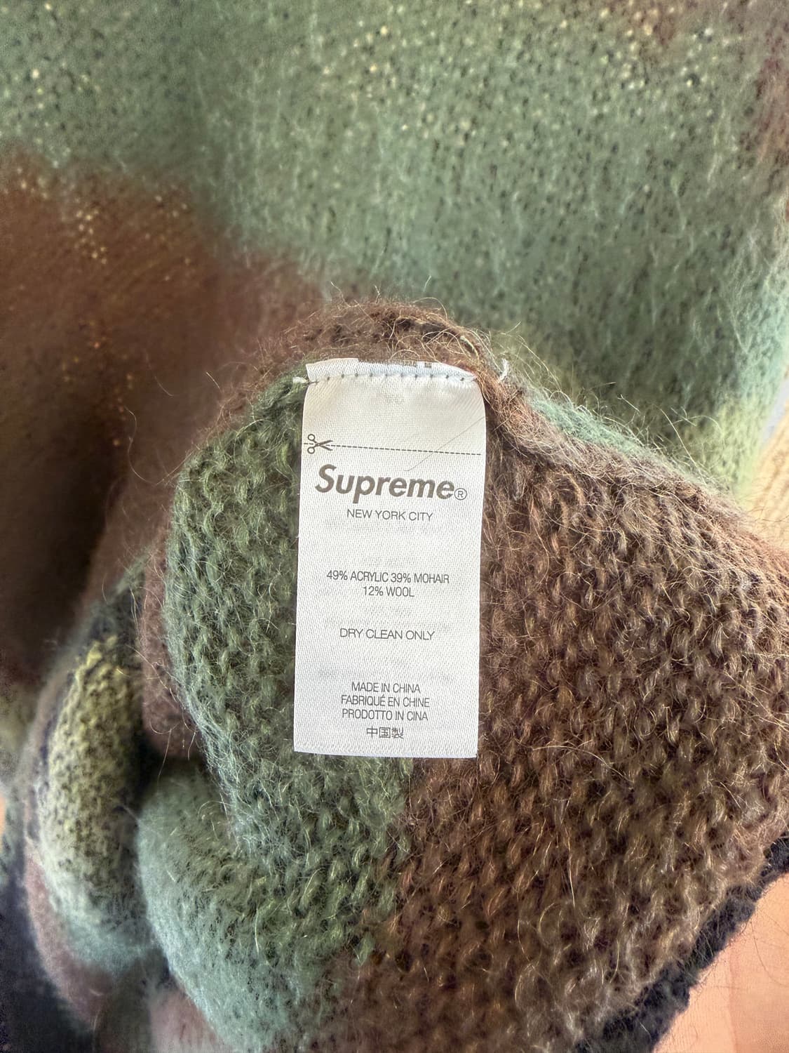 준야와타나베 슈프림 카모 모헤어 니트 상품이미지6