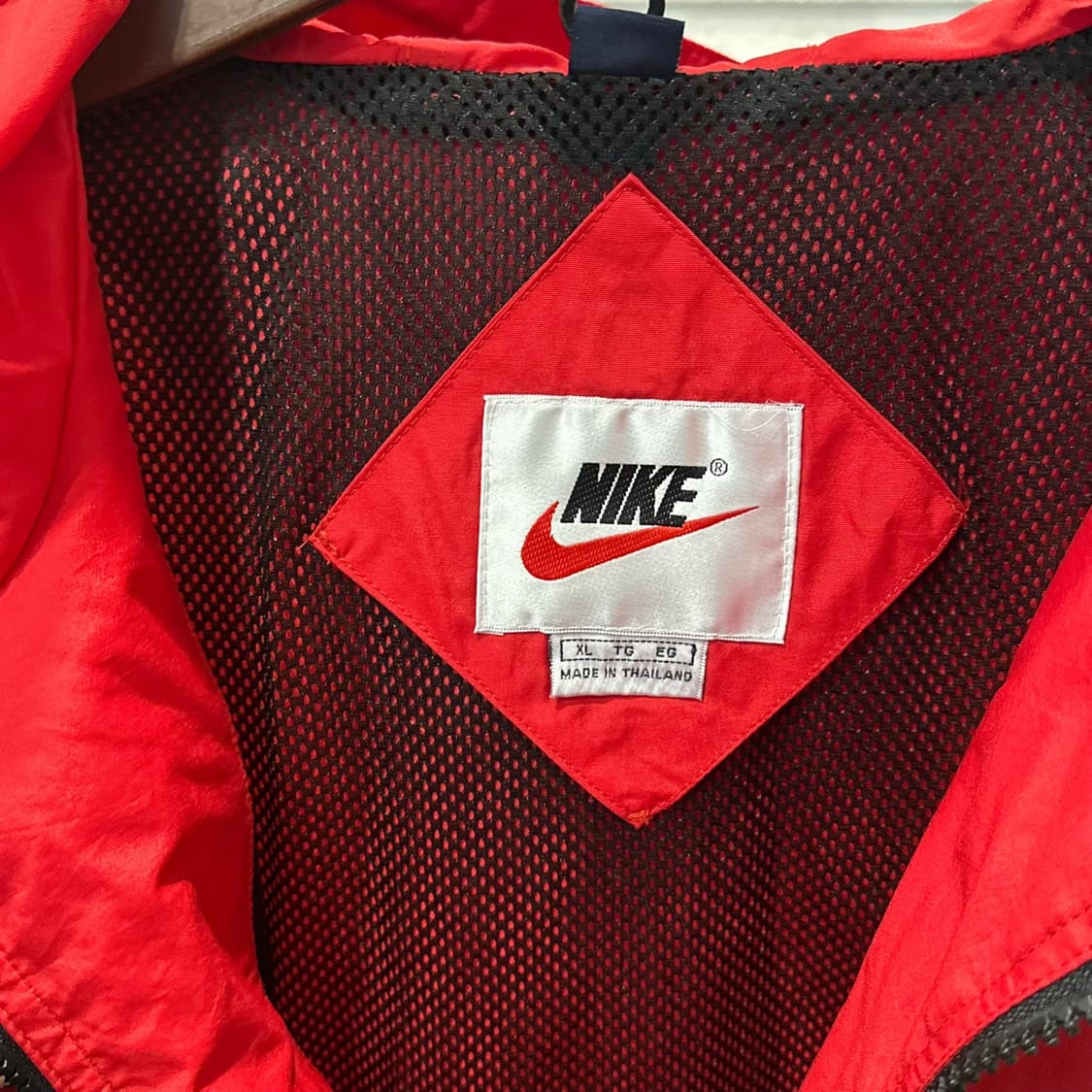 나이키 올드스쿨 반집업 후드 바람막이 캥거루 투포켓 로고 디테일 레드 상품이미지6