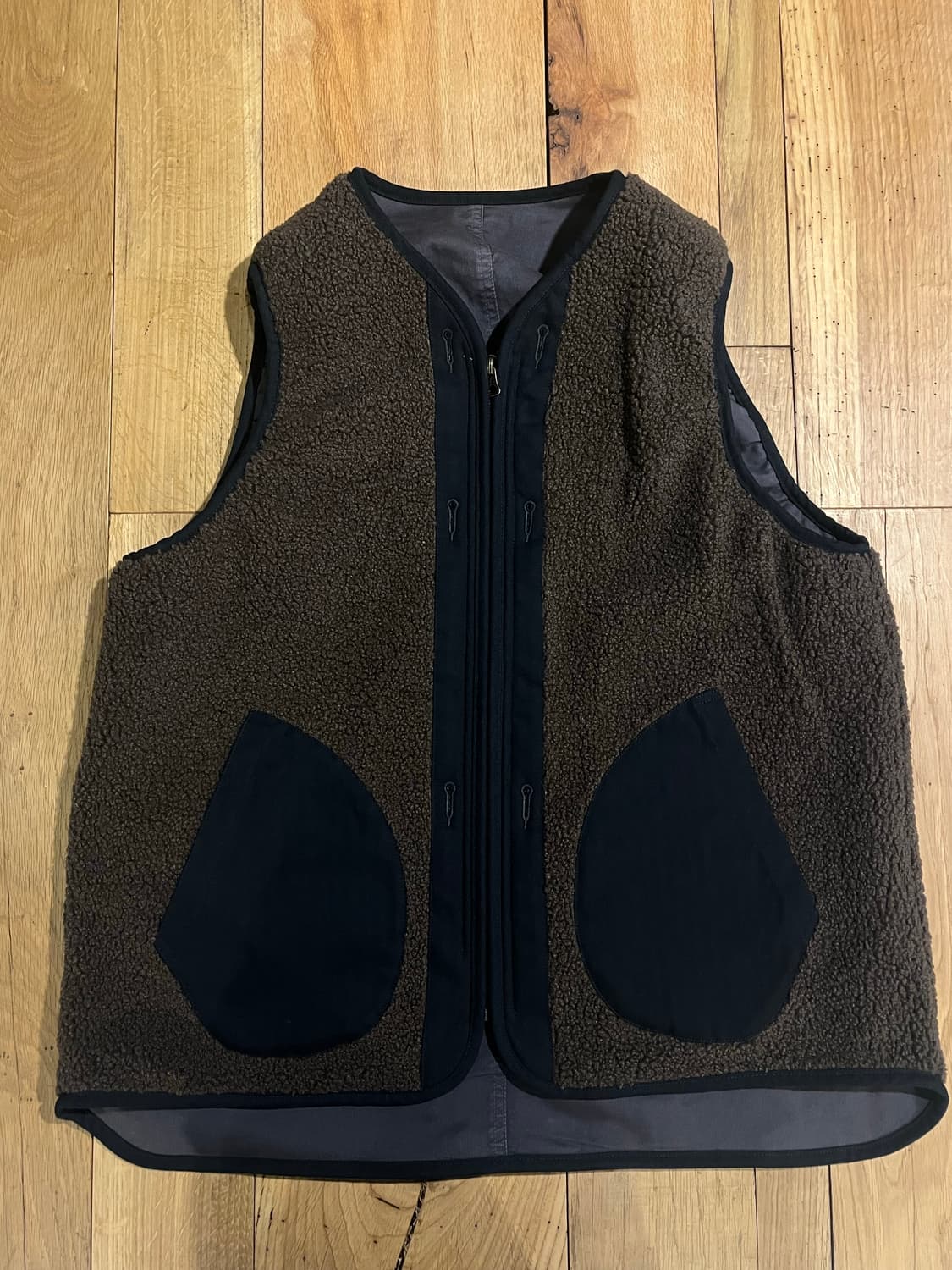 비즈빔 아이리스라이너조끼 상품이미지3