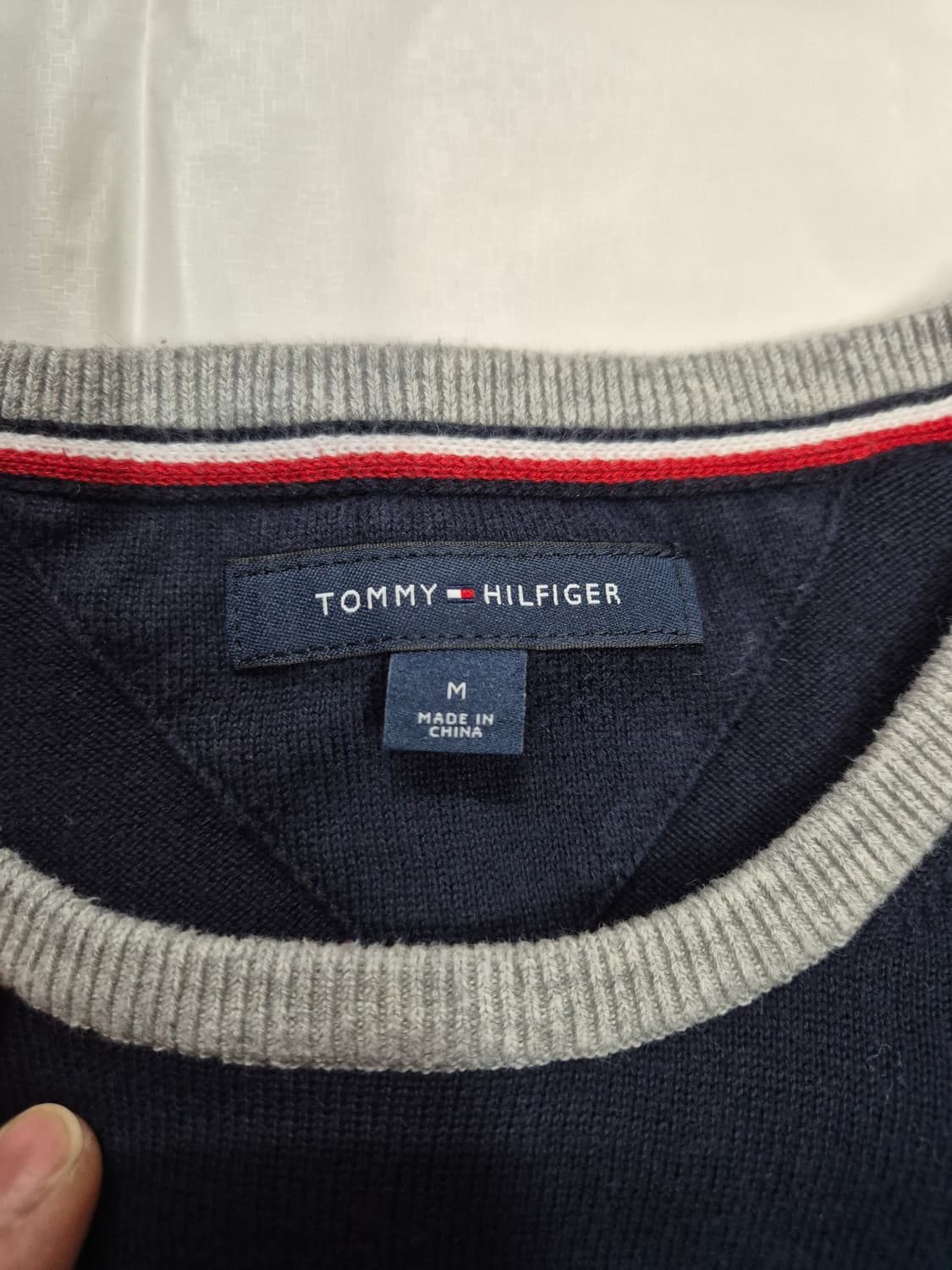 타미 빅로고 니트 상품이미지2