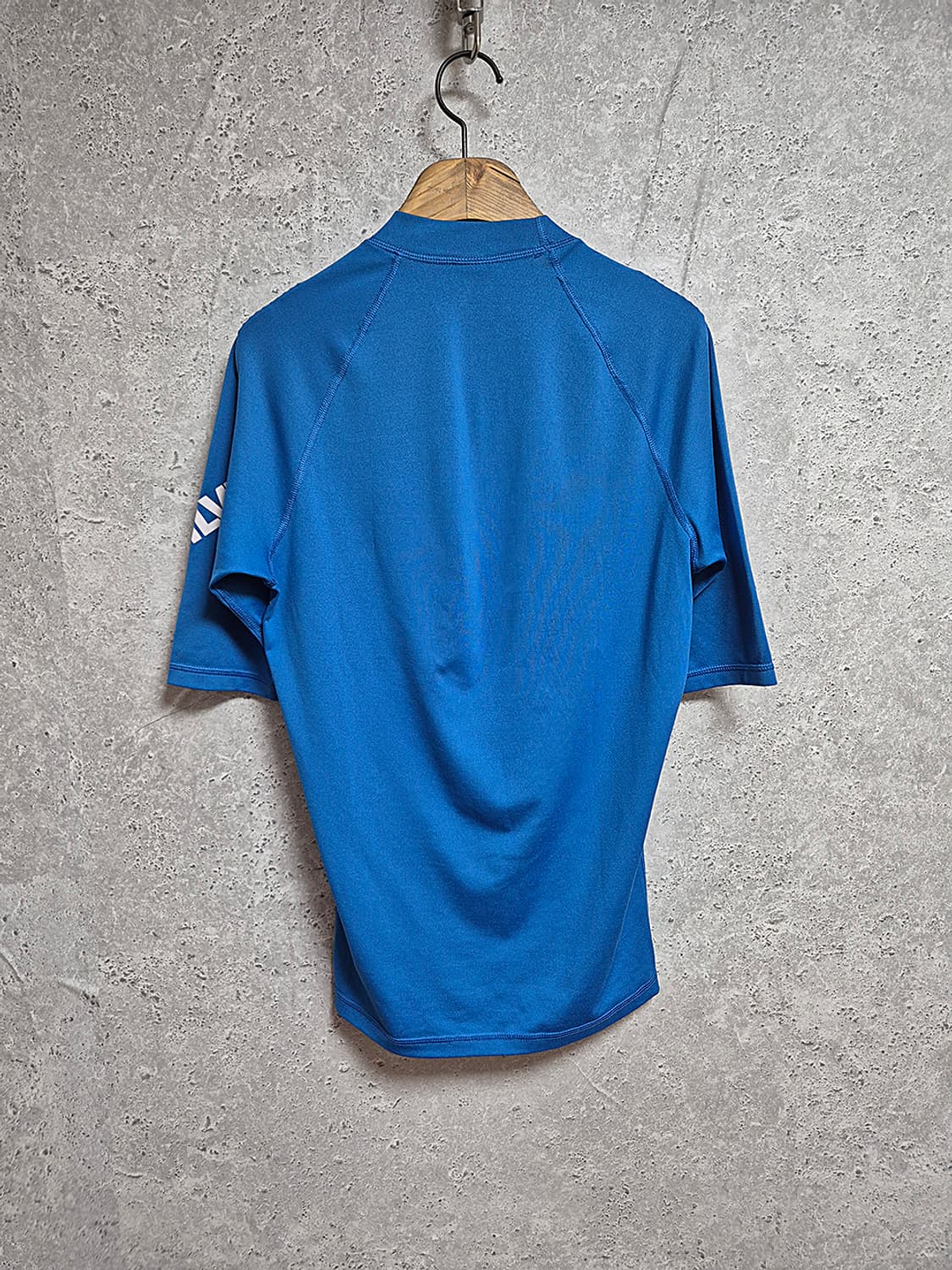 Quiksilver 퀵실버 하프 반팔 래쉬가드 상품이미지2