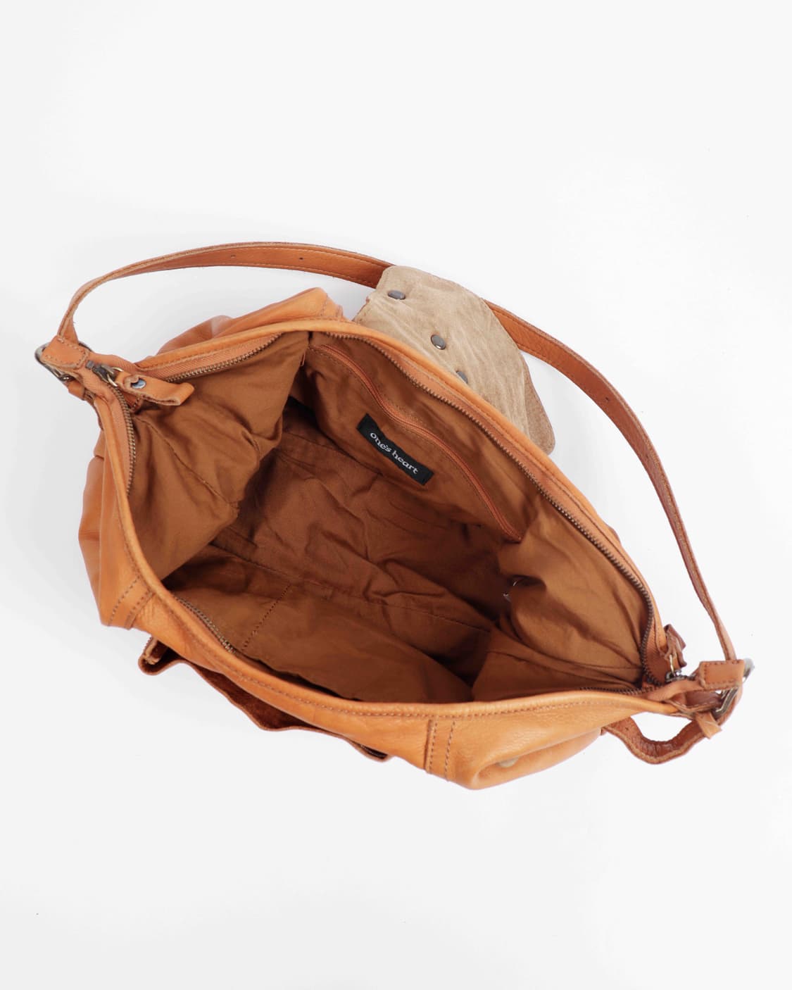 [ONE'S HEART] 카멜 브라운 레더 숄더백 상품이미지7