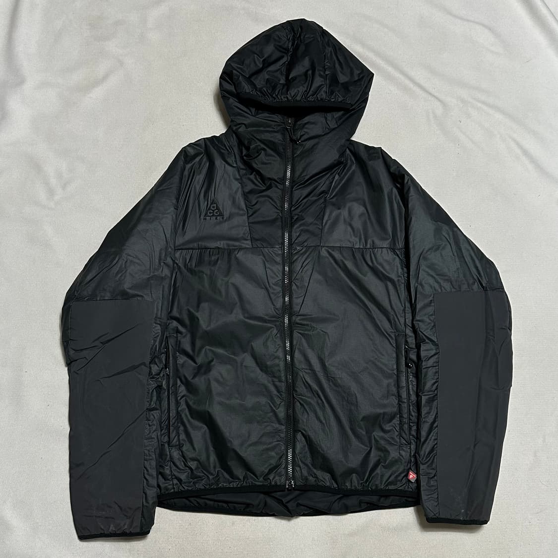 L 나이키 ACG 프리마로프트 블랙 후드 자켓 상품이미지2