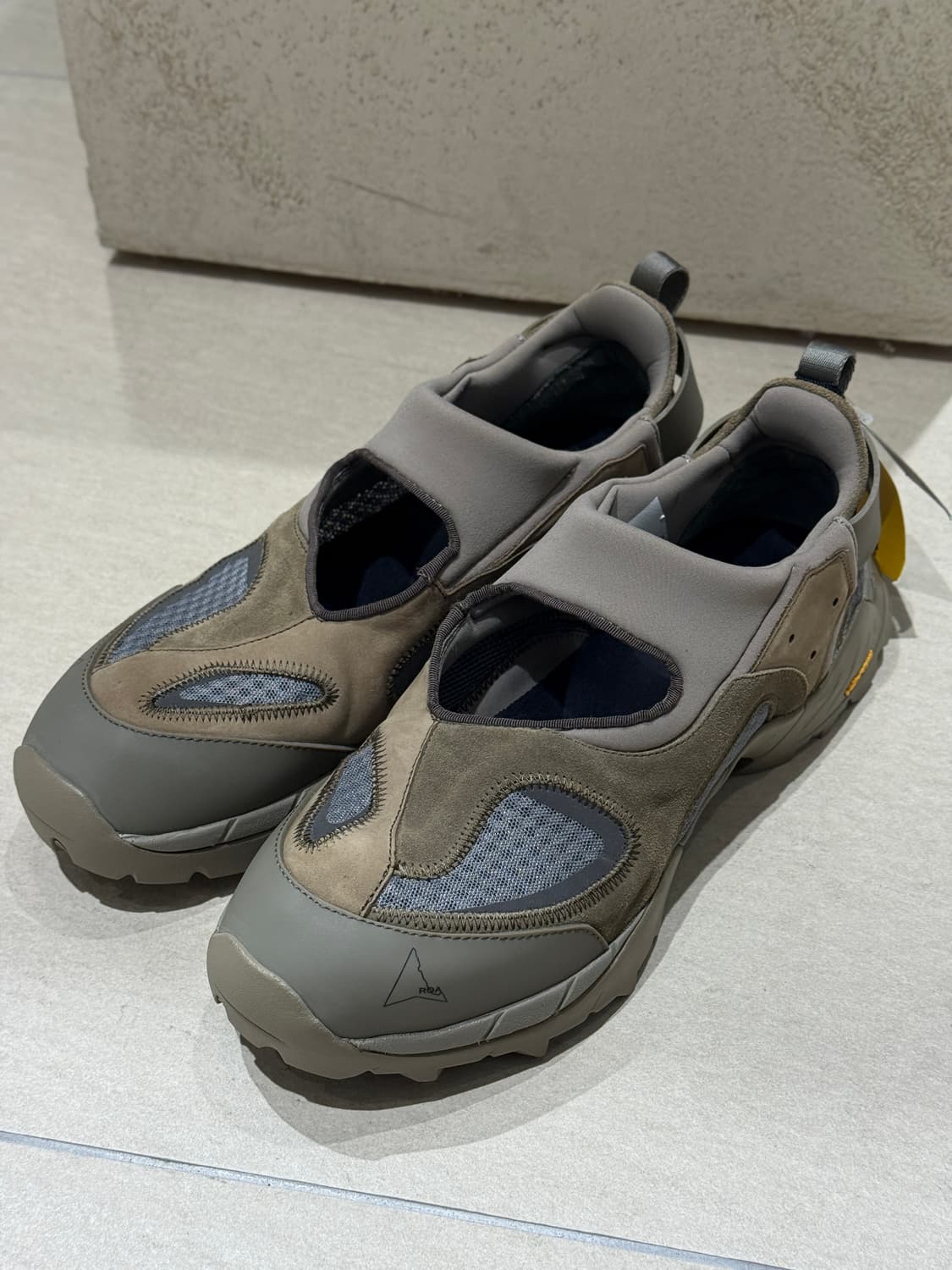 로아 로제스 샌들 알로에 상품이미지1