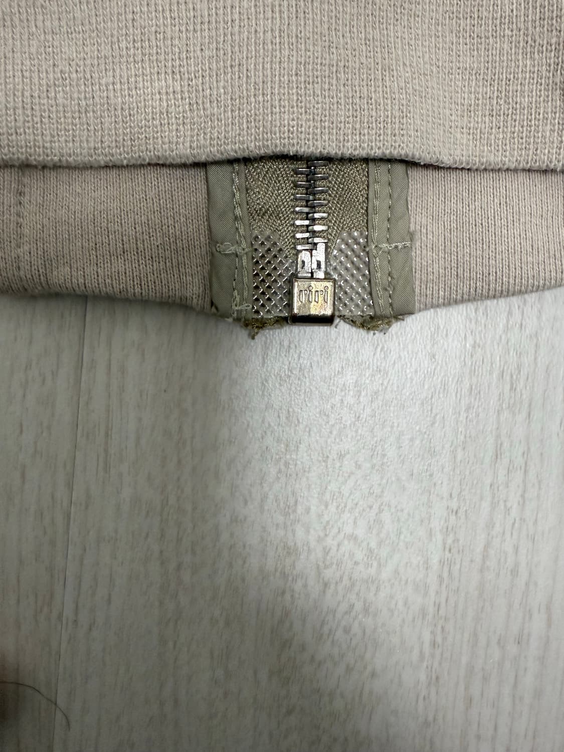 프라다 집업 자켓 상품이미지5