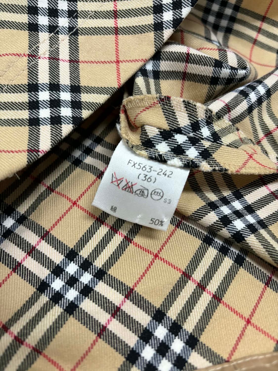 [36] 버버리 노바체크 재팬 빈티지 스커트 상품이미지4