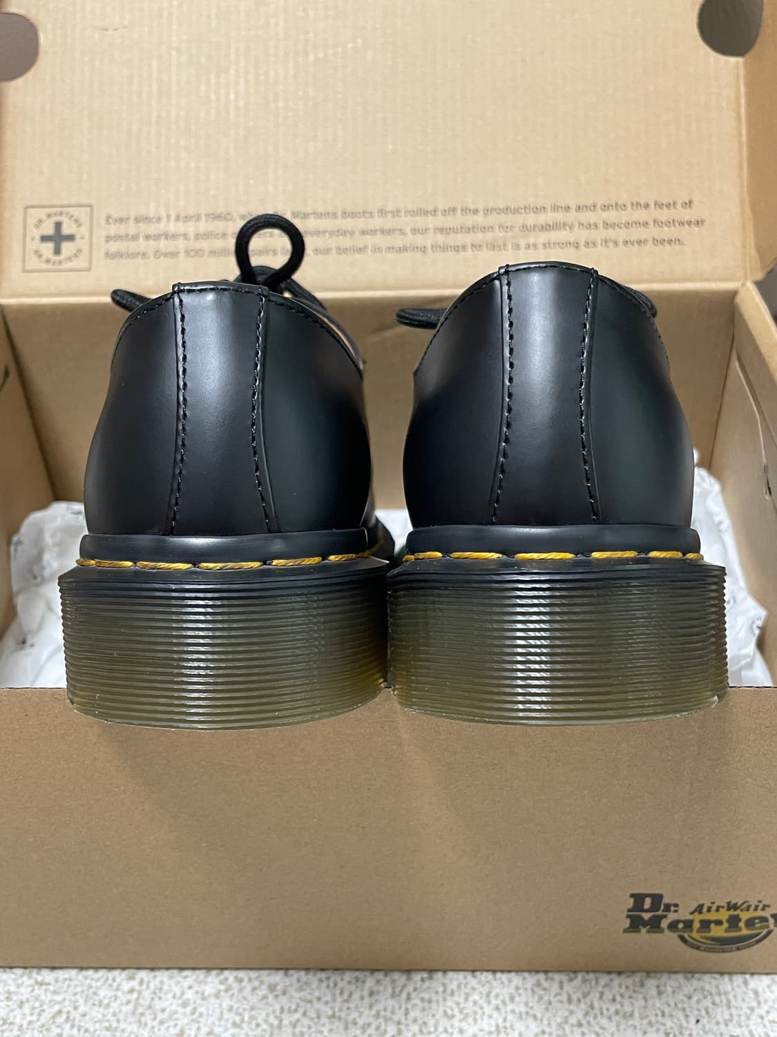 닥터마틴 1461 스무스 (3홀) 230 사이즈 uk4 상품이미지4