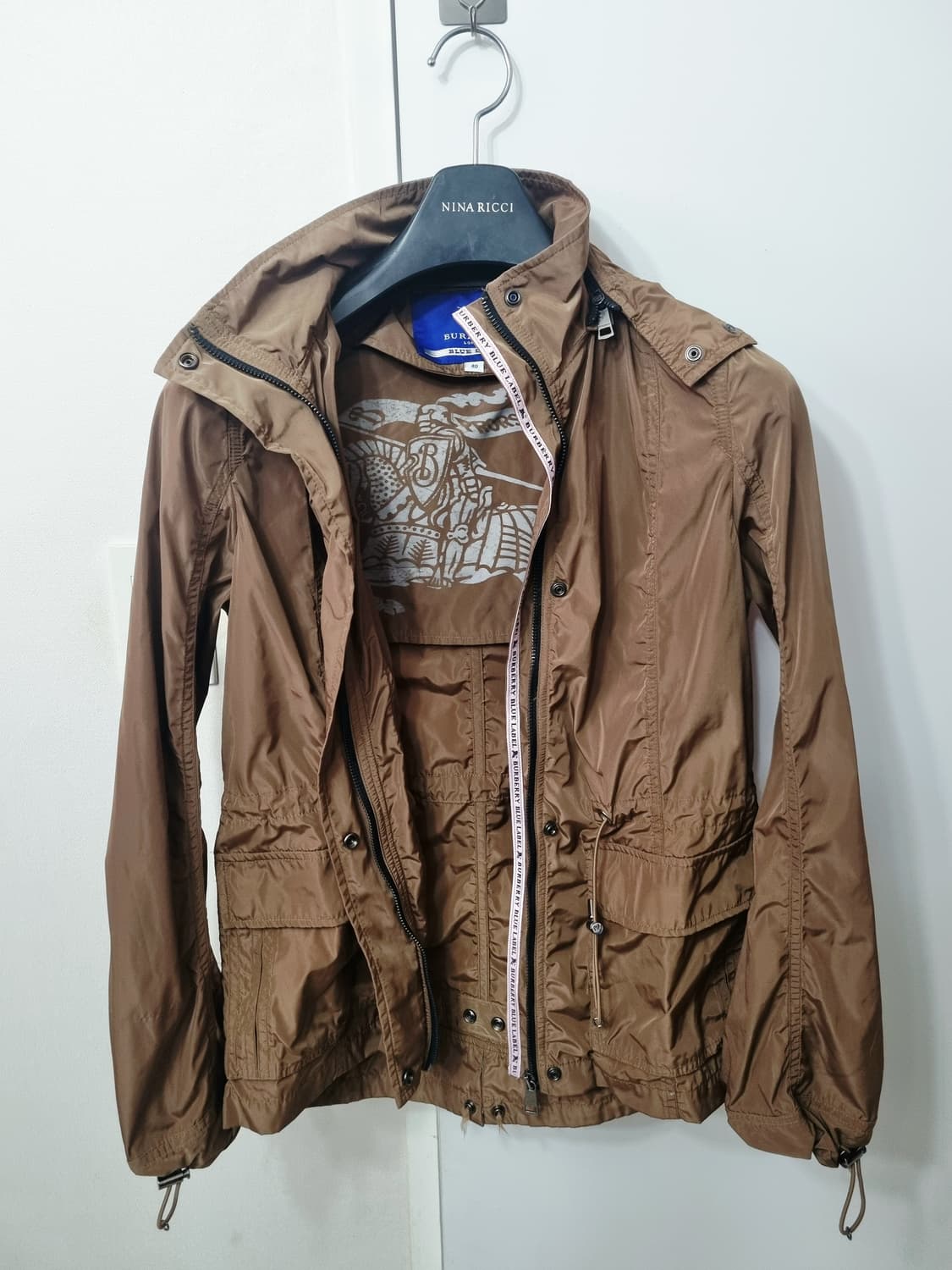 버버리블루라벨 정품 후드바람막이 자켓 상품이미지5