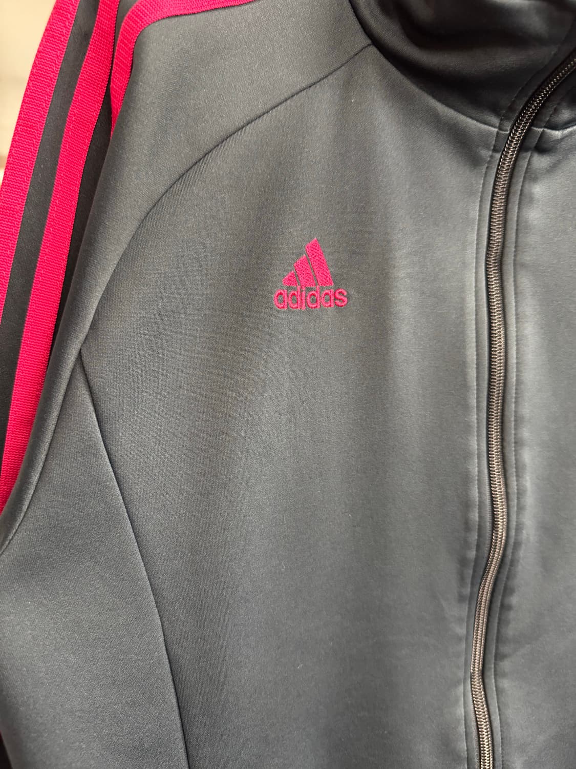 아디다스 차콜/핑크 트랙탑 져지 상품이미지2