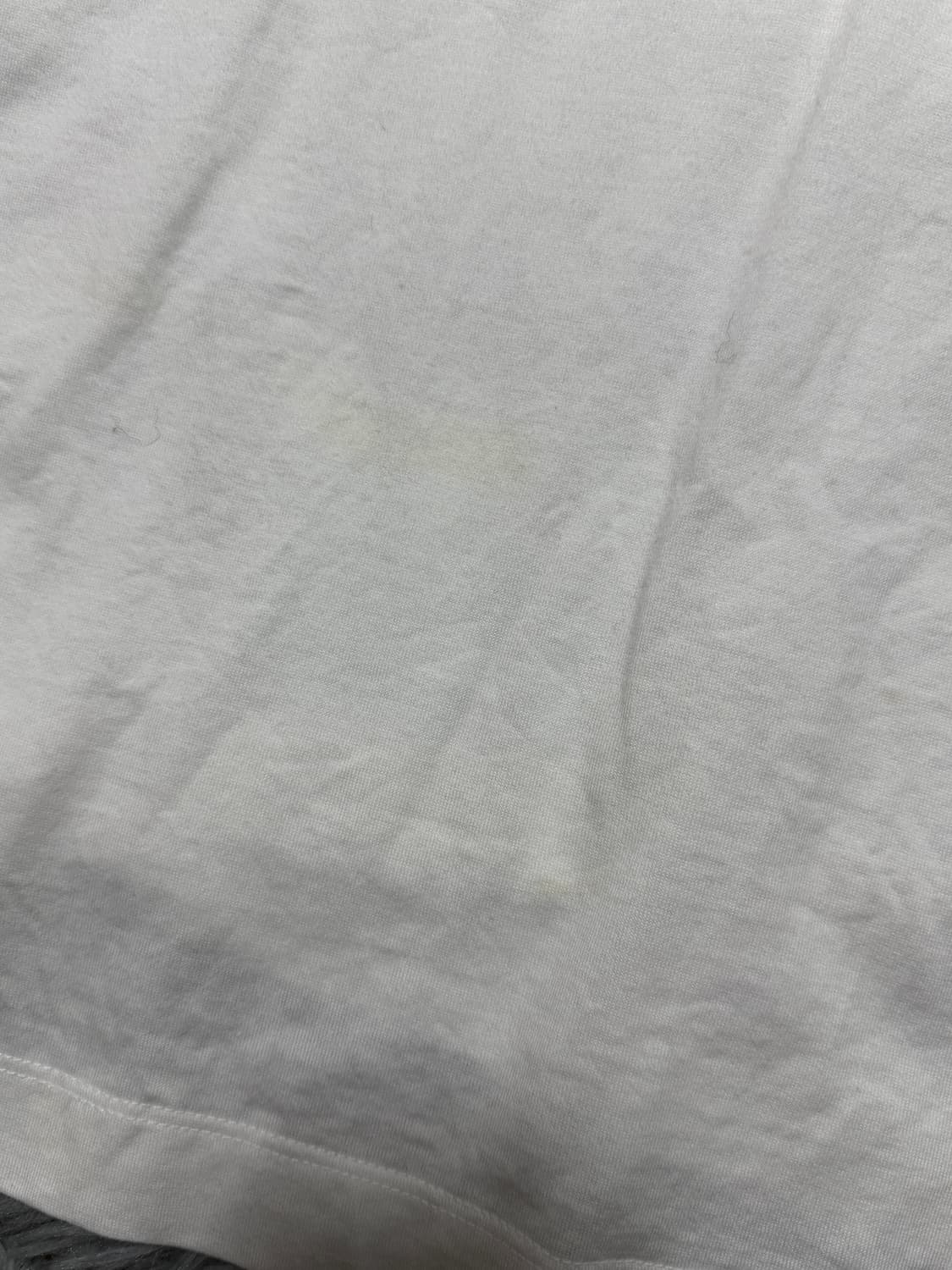 우영미 깃털 백로고 반팔티 상품이미지5