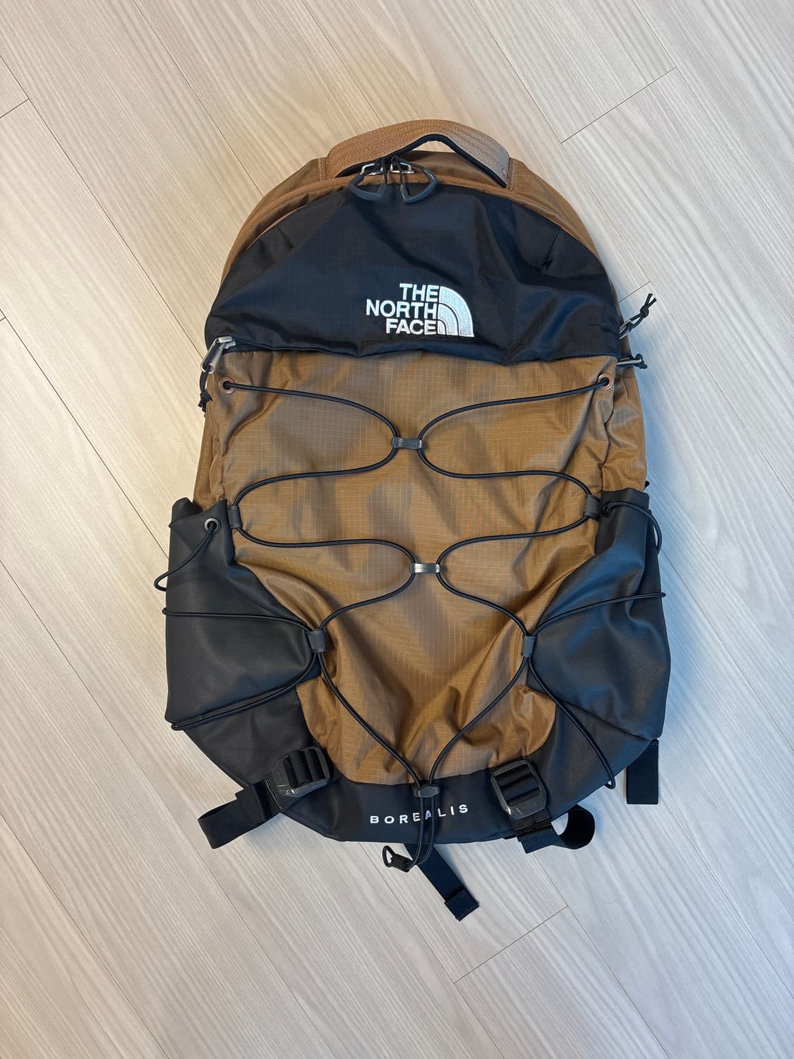 노스페이스 보레알리스 백팩(브라운) 상품이미지1