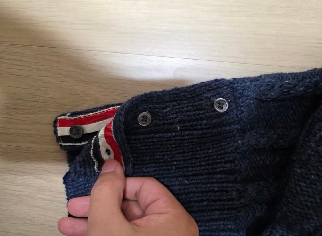 톰브라운 니트  상품이미지8