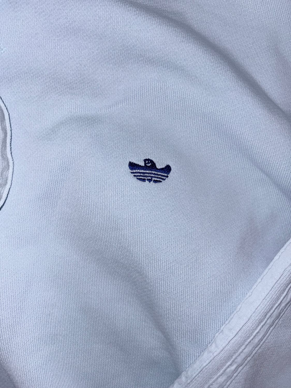 아디다스 x 마크곤잘레스 콜라보 시나모롤 스카이블루 후드티 상품이미지3