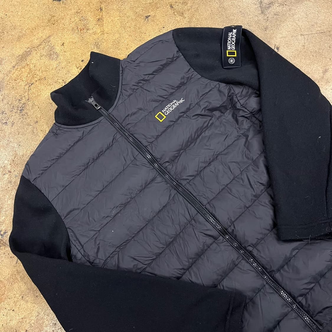 [정품] 내셔널지오그래픽 블랙 패딩 자켓 b15 상품이미지1